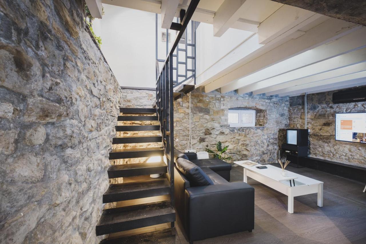 Duplex Con Diseno Perfecto Para Teletrabajar Y Cerca Del Metro Більбао Екстер'єр фото